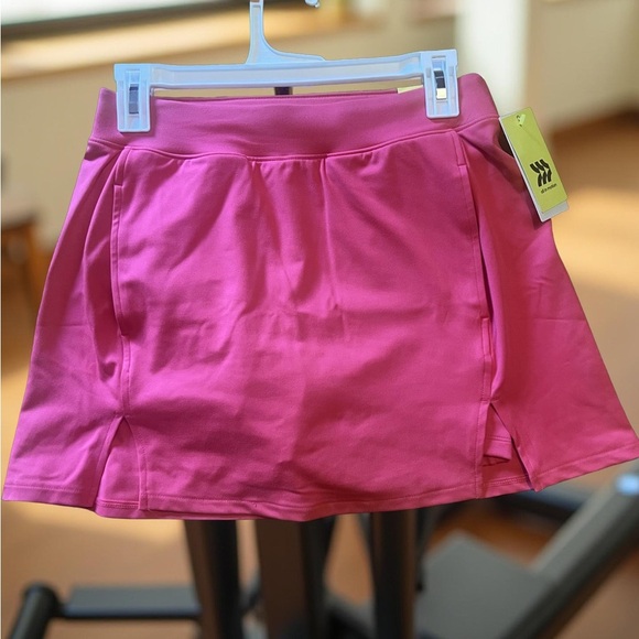 All in Motion Vibrant Pink Knit Skort - Picture 5 of 7